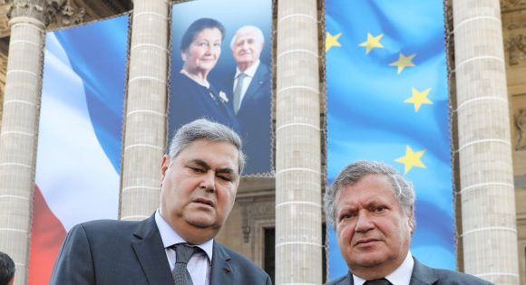Simone Veil barrée d’une croix gammée: « Maman ne serait pas surprise »