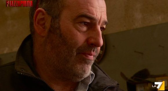 Christophe Chalençon affirme que des « paramilitaires sont prêts à faire tomber le pouvoir »