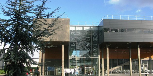 Contre le gaspillage et la précarité étudiante, une épicerie gratuite à Rennes 2