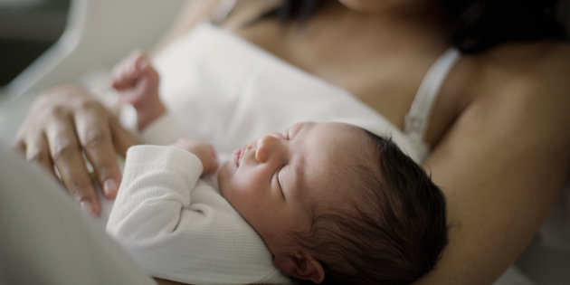 L’exposition à certains cosmétiques entraîne des risques respiratoires pour le bébé
