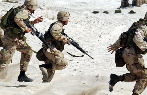 Un colonel s&rsquo;attire les foudres de sa hiérarchie après des critiques stratégiques