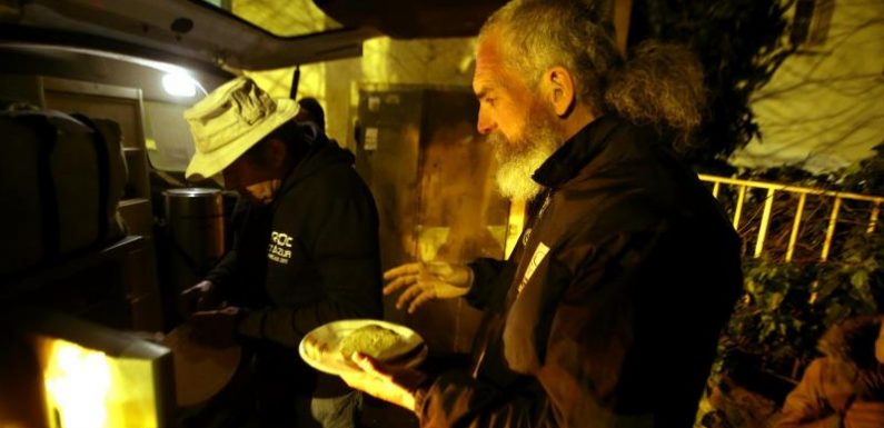 « L’envie d’aider »: récit d’une maraude avec l’association qui soutient les sans-abris dans les rues de Fréjus-Saint-Raphaël