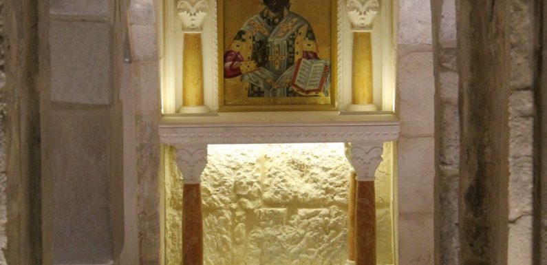 Saint-Sépulcre : la prison du Christ de nouveau ouverte