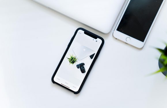 Méfiez-vous de ces applications iPhone qui vous enregistrent sans votre accord