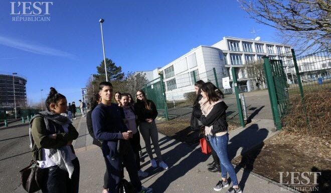 Montbéliard – Éducation Les lycéens de Montbéliard recherchent désespérément un enseignant pour préparer le bac