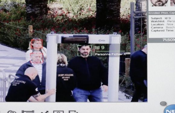 Reconnaissance faciale : Big Brother s’invite dans les lycées à Nice et à Marseille