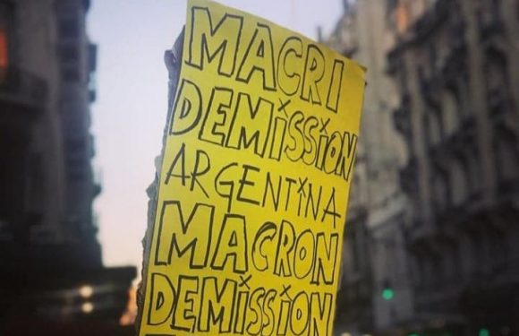 En Argentine, des « gilets jaunes » défilent contre les réformes néolibérales de Macri