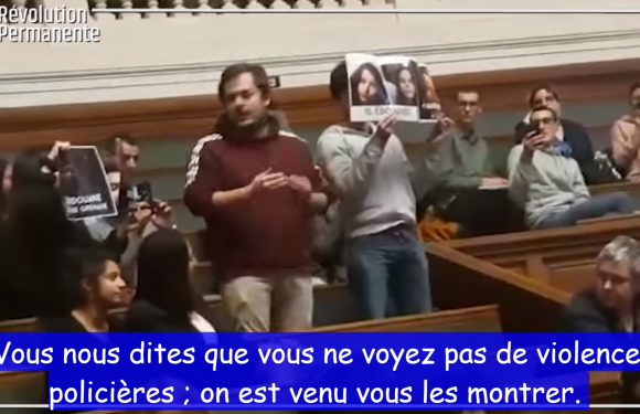 Christophe Castaner interpellé par un étudiant à la Sorbonne sur les violences policières