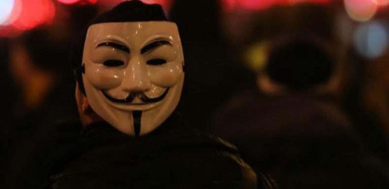 Pourquoi la levée de l’anonymat sur Internet ne mettra pas fin aux délits en ligne