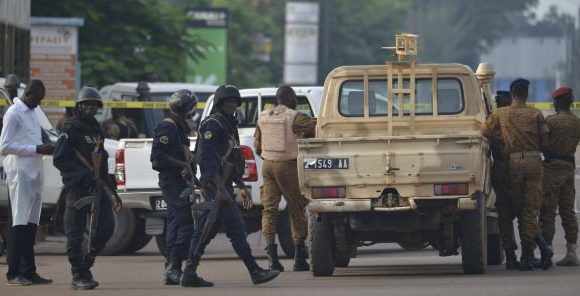 Burkina : un prêtre espagnol et 4 douaniers tués dans une attaque jihadiste