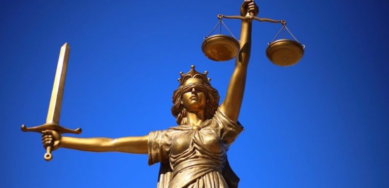 Huit mois de prison ferme pour une agression homophobe à Paris
