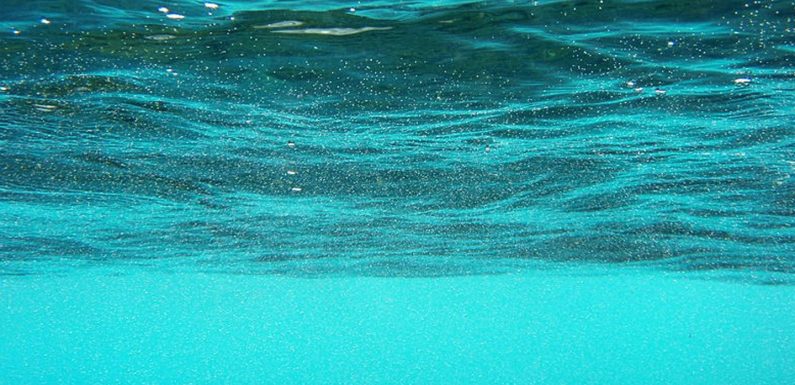 La pollution plastique atteint désormais nos sources souterraines d’eau potable…