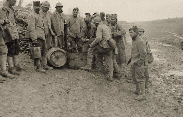Le général pinard et l’ivresse du soldat : de l’alcool en Première Guerre mondiale.