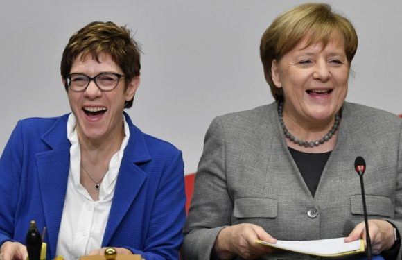 Europe : mais pourquoi est-ce la dauphine de Merkel qui répond à Macron ?