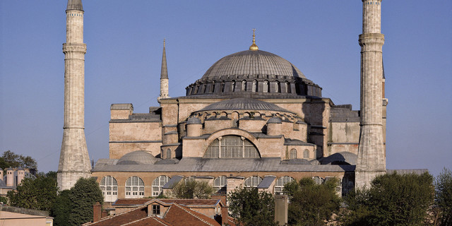 Turquie : Erdogan veut renommer l’ex-basilique Sainte-Sophie en « mosquée Sainte-Sophie »