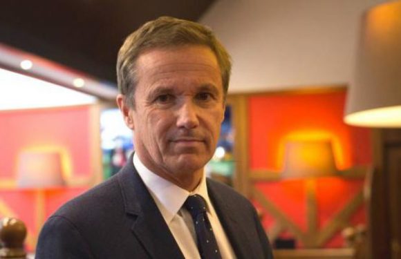 Elections européennes : Les eurodéputés de Debout la France n’iront pas dans le groupe RN au Parlement européen