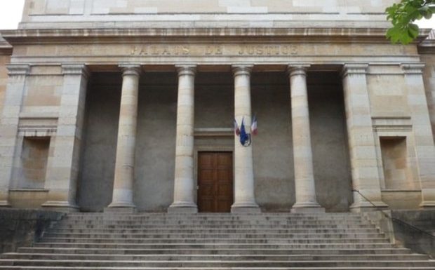 « La prochaine fois que vous me voyez ça sera pas pour conduite sans permis, ça sera pour meurtre, y a des têtes qui vont tomber, je prendrai la voiture et je roulerai sur les gens, la vie de ma mère. »