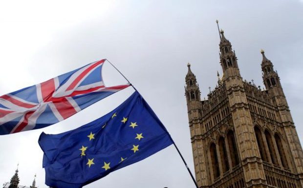Brexit : les Européens accueillent avec réserve la demande de report au 30 juin