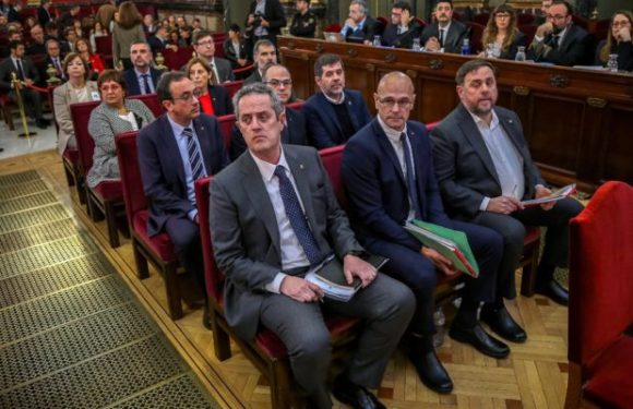 Des sénateurs français dénoncent « la répression d’élus » en Catalogne, l’exécutif les rappelle à l’ordre