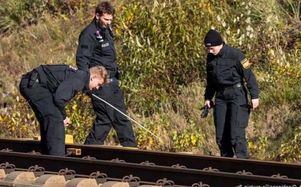 Autriche : arrestation d’un Irakien soupçonné de sabotage ferroviaire en Allemagne, il projetait des attentats terroristes