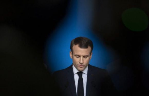 « Proche du burn-out », « rincé », isolé… la mauvaise passe de Macron