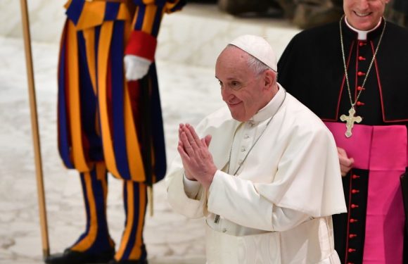 Abus sexuels: le pape publie sa législation pour le Vatican