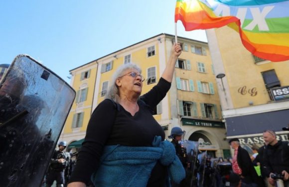 « Gilets jaunes » : enquête ouverte après la blessure d’une septuagénaire à Nice