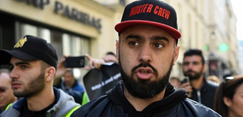 VIDEO. « Gilets jaunes » : Eric Drouet verbalisé à Paris pour « manifestation non déclarée »