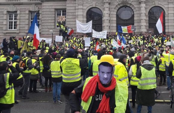 « J&rsquo;ai tout perdu pour une manifestation » : que sont devenus les premiers « gilets jaunes » condamnés ?