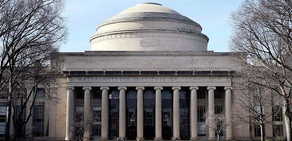 Des hackers chinois ont attaqué 27 universités américaines