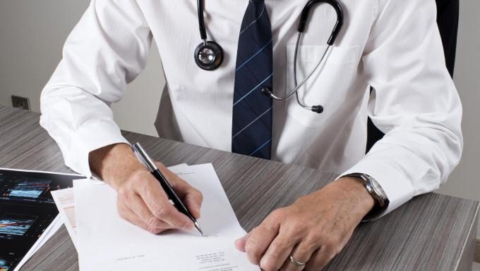 Un médecin condamné pour l’abus de 31 enfants