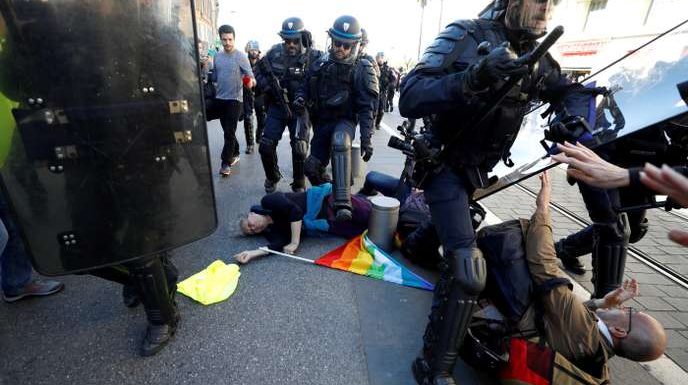 « Gilets jaunes » : enquête ouverte après la blessure d’une manifestante septuagénaire à Nice