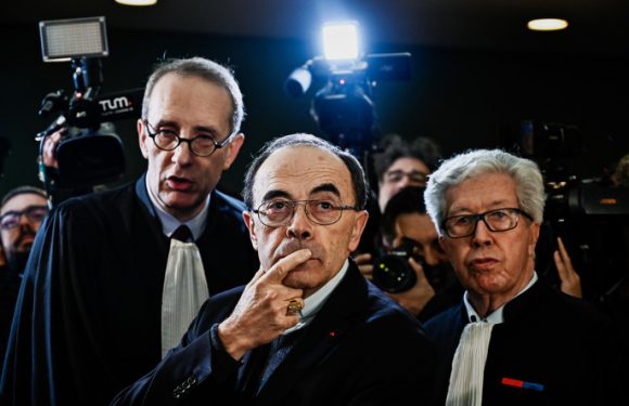 Le cardinal Barbarin condamné à six mois de prison, ses avocats vont faire appel