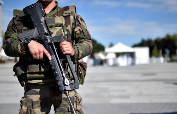 Acte 19 : les soldats de Sentinelle pourront tirer en cas de menace, selon le général Le Ray