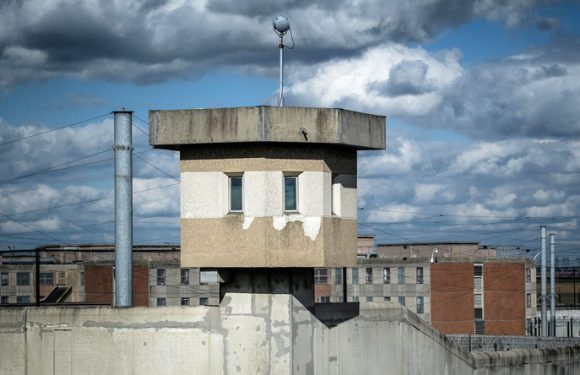 Européennes : Belloubet annonce des isoloirs dans les prisons pour inciter les détenus à voter