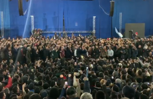 Un viol dans une ville de Sibérie ravive la colère contre les migrants (VIDEO)