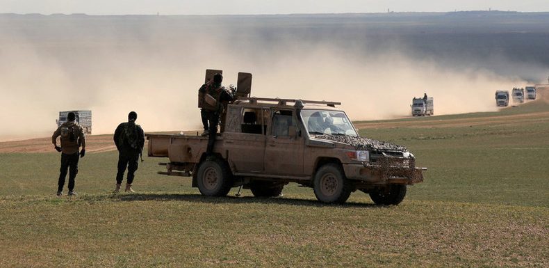 Un tribunal international pour les crimes de l’EI en Syrie ? Washington peu emballé par l’idée kurde