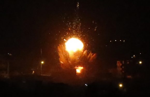 Israël riposte à de nouveaux tirs de roquettes par des frappes sur Gaza