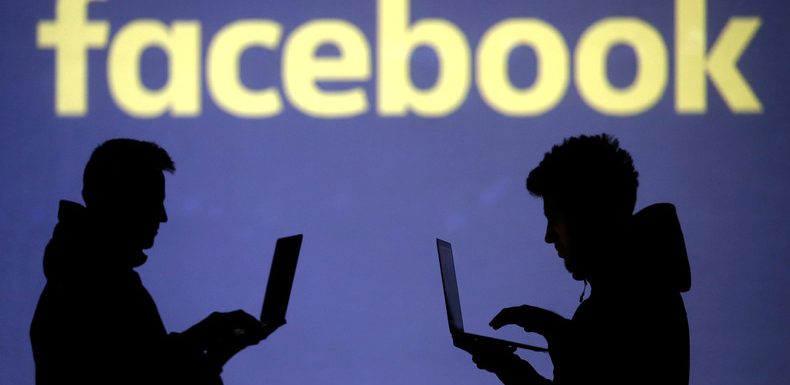Facebook interdit les contenus liés à la promotion du «suprémacisme blanc»