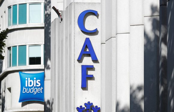 Après l’occupation de son toit par Génération identitaire, la Caf de Bobigny porte plainte