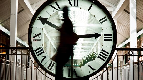 59 % des Français veulent rester en permanence à l’heure d’été
