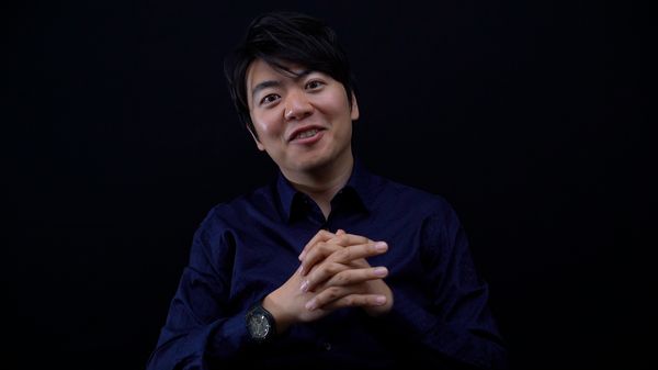 VIDEO – Lang Lang : « Tout le monde devrait être artiste »