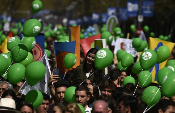 Des milliers d&rsquo;Espagnols défilent à Madrid contre l&rsquo;avortement