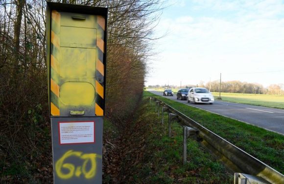 Radars détruits: Les forces de l&rsquo;ordre poursuivent les contrôles routiers et traquent les auteurs de dégradations