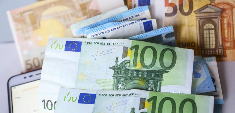 Les frais bancaires en baisse en 2019, une première depuis trois ans