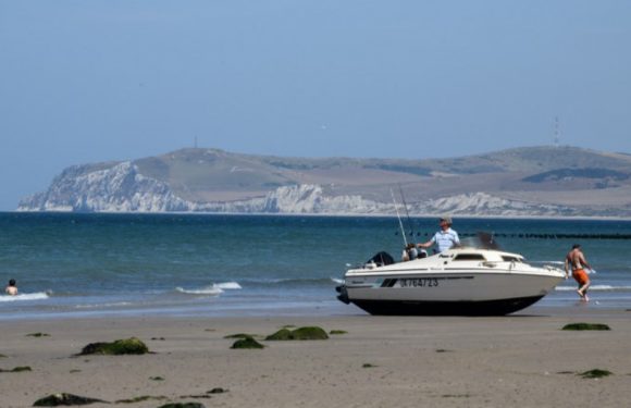 Pas-de-Calais: Pollution à la paraffine sur les plages de la côte d’Opale