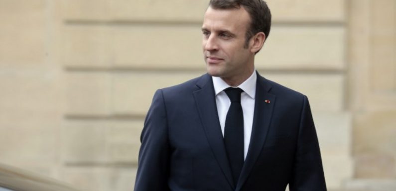 Attention à la photo virale d’Emmanuel Macron au ski… qui date de 2017