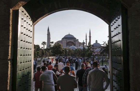 Turquie: Erdogan veut renommer l’ex-basilique Sainte-Sophie en «mosquée Sainte-Sophie»