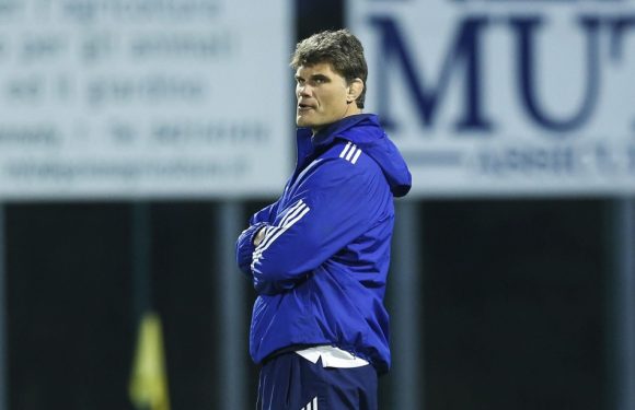 Un sélectionneur étranger à la tête du XV de France? «Ça manque de sens» pour Fabien Pelous