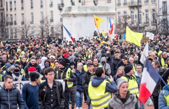 «Gilets jaunes» à Lyon: Trois personnes interpellées après avoir fabriqué des cocktails Molotov
